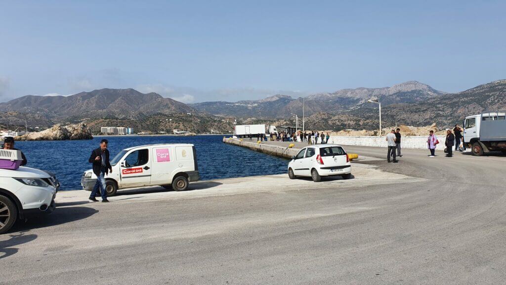 Hafen von Karpathos in der Hauptstadt Pigadia